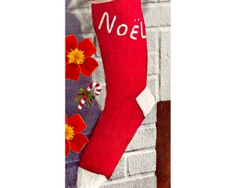 Vintage 40's Christmas Knit "STOCKING" PDF Instant Download - Digital Pattern - Knitting Pattern - Mantel Stockings - Christmas Classic