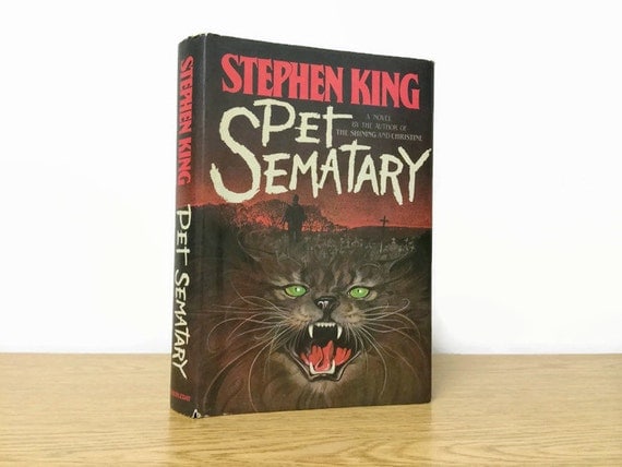 Vintage Book PET SEMATARY by Stephen King 1983 by VeronicasDesk