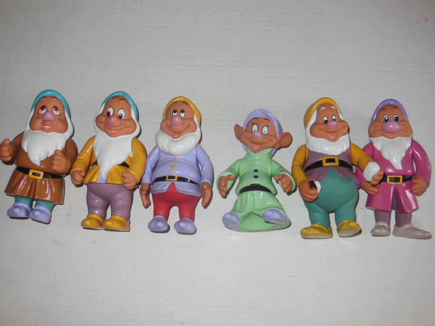disney dwarfs toys