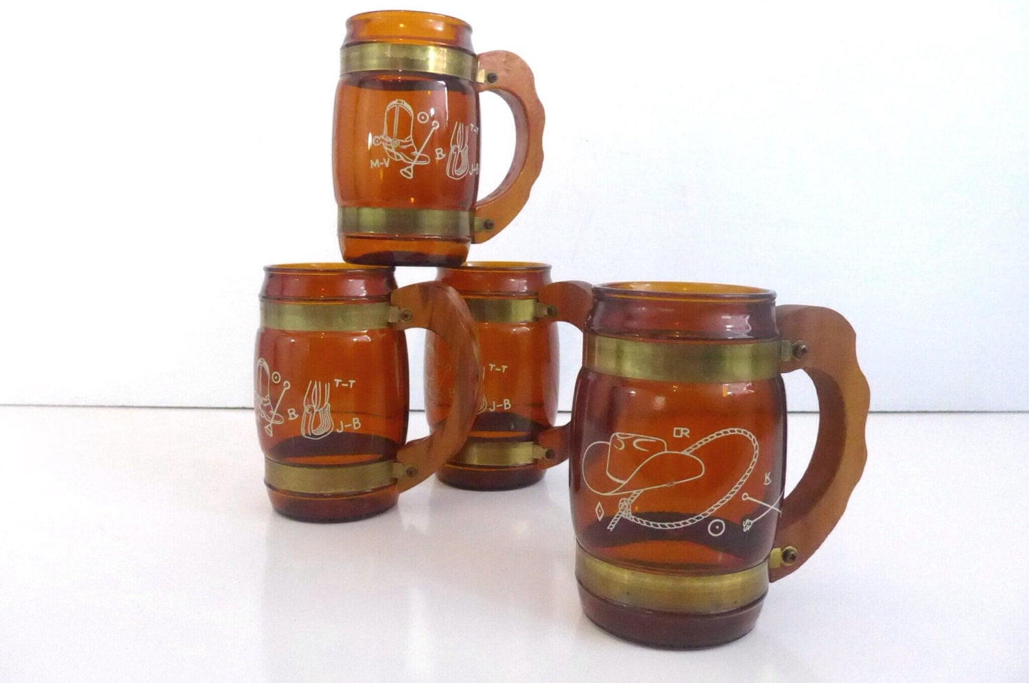 4 Vintage Siesta Ware Glass Mugs w/ Wood Handles Brown Or Dark Amber