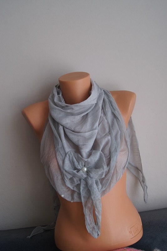 Dark Grey Bows Shawl