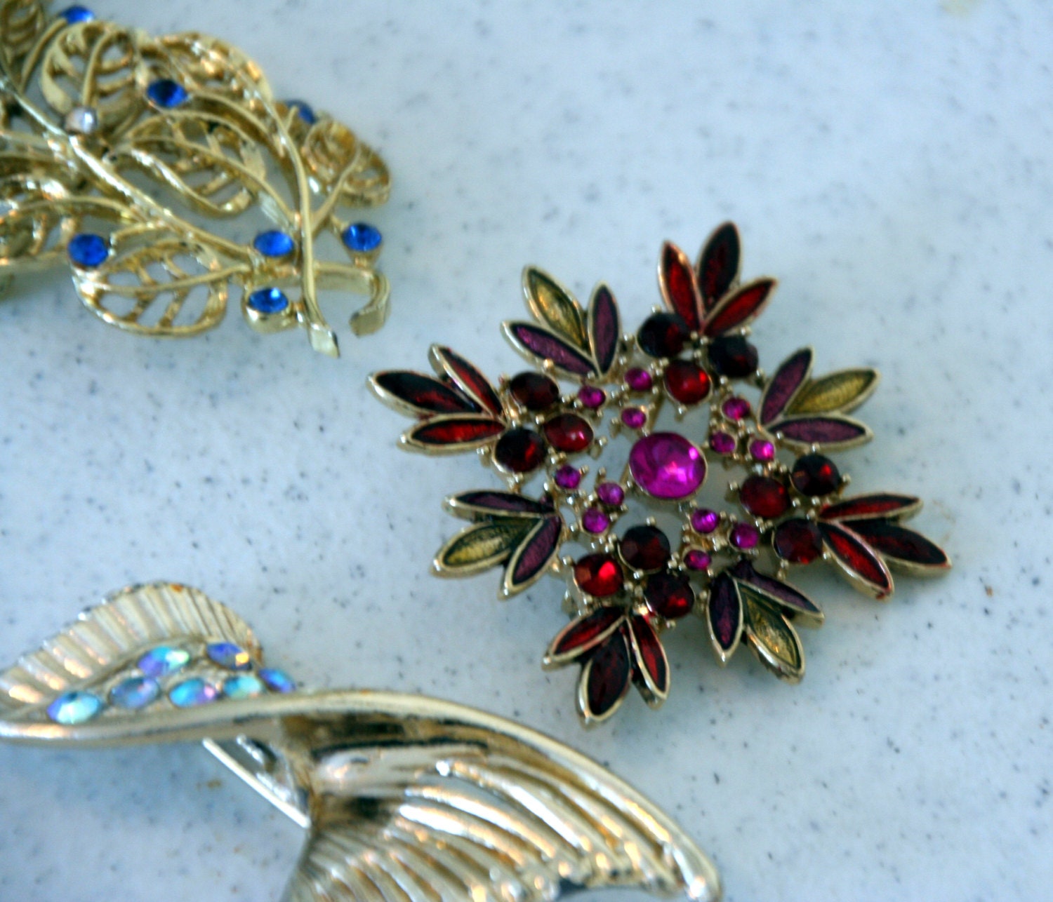 Set Of 3 Vintage Brooches Retro Costume Jewelry Collection Gold Tone