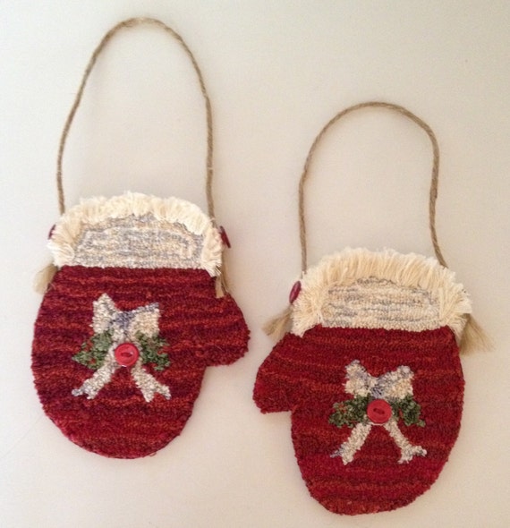 Items similar to Punch Needle Mitten Ornaments on Etsy