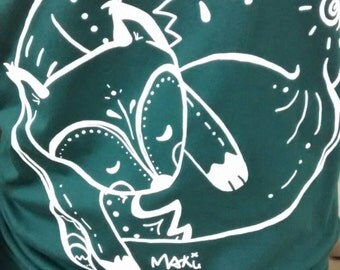 Fox t-shirt, forest green, v-neck, sleeping animal
