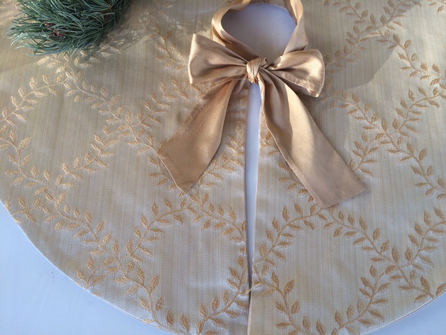 christmas tree skirts small christmas skirts by greenwoodstore christmas tree skirts small christmas skirts by greenwoodstore