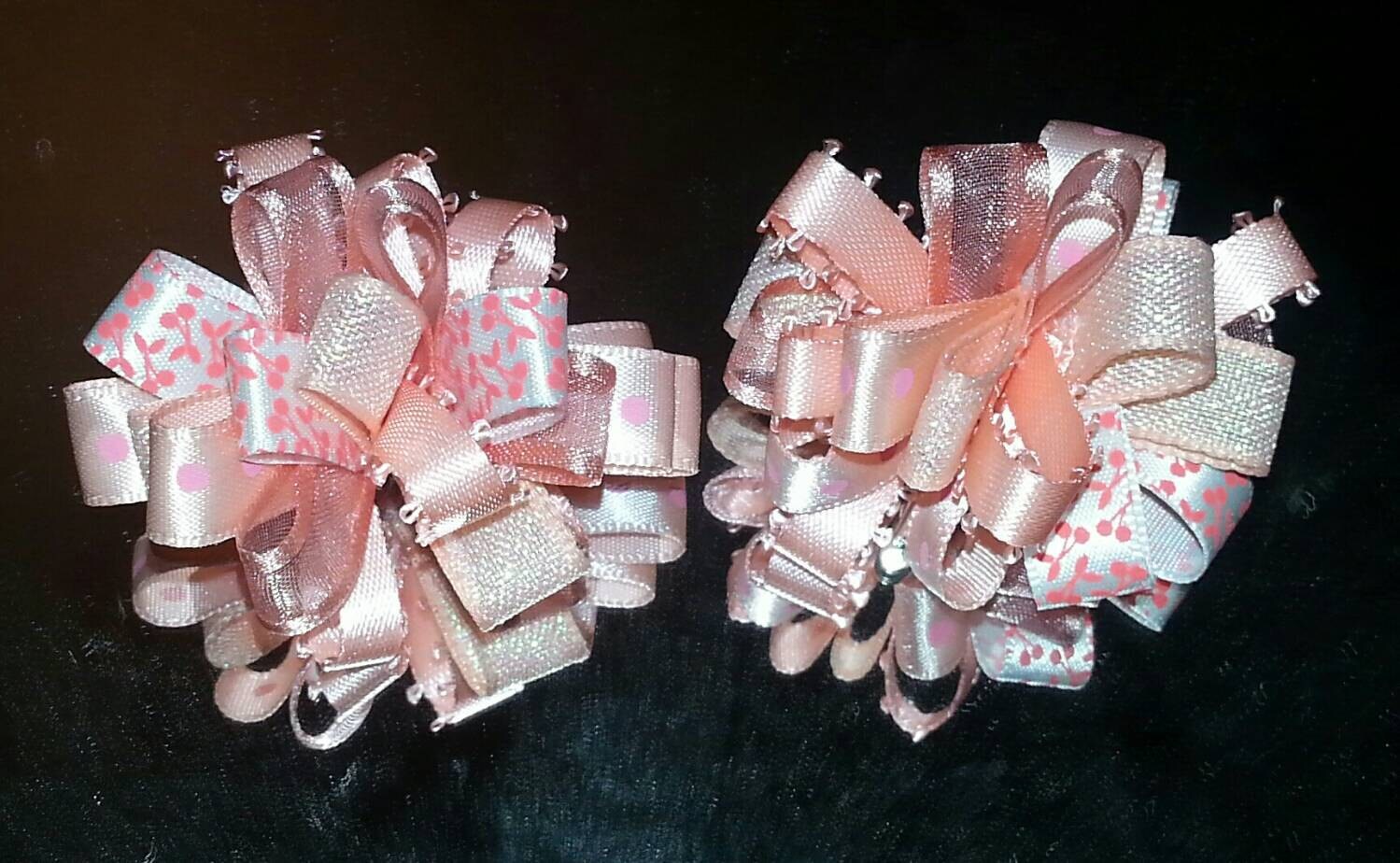 Peachy Pair by InspiredTrinkets37 on Etsy