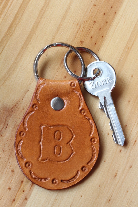 Personalized Key Fob Initial Leather Key by TinasLeatherCrafts