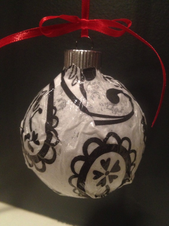 Items similar to Black and White Christmas Ornament Textured Paisley