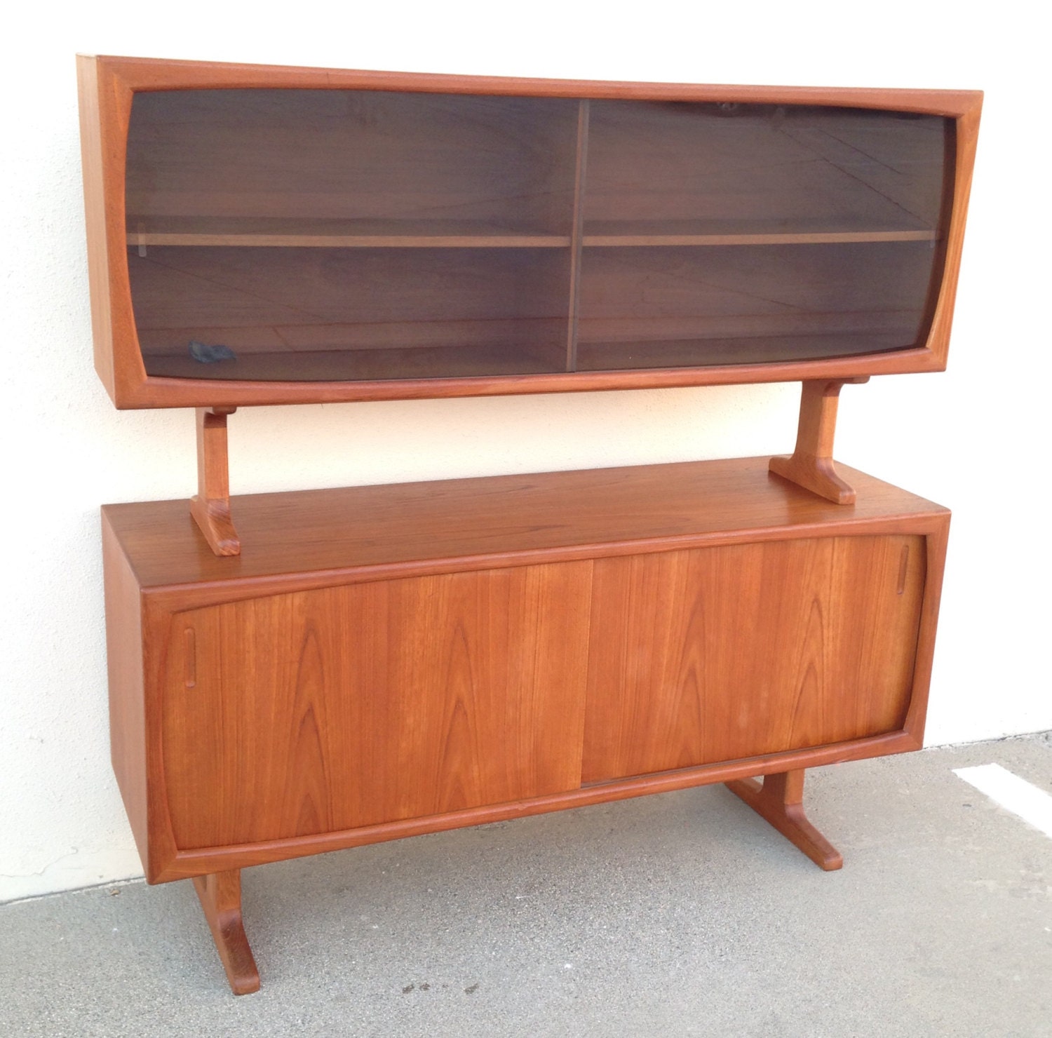 Mid Century Danish Modern Credenza Sideboard Hutch China