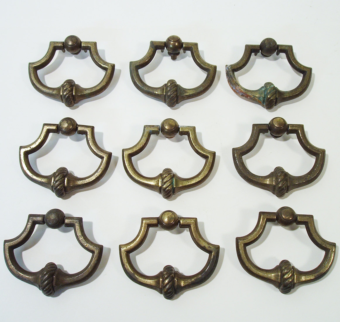 Mixed Lot of Antique Hardware Art Nouveau Knobs Drawer Pulls Antique