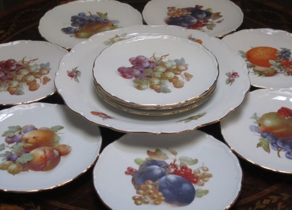 Bavaria Schumann Arzberg Germany Fruit Serving Plates / Desert