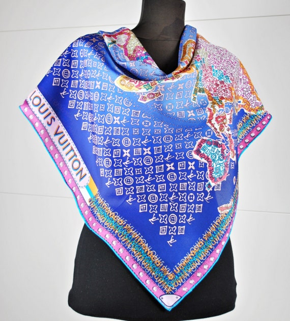 Louis Vuitton Bandeau Scarf - 7 For Sale on 1stDibs