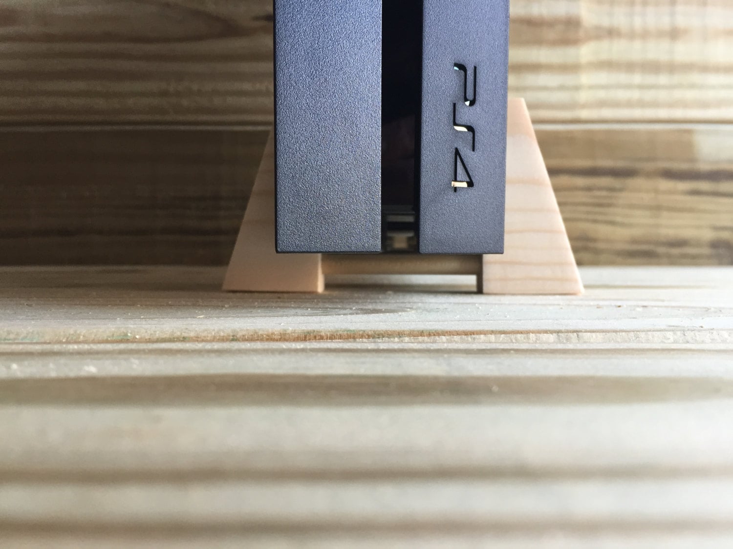 PS4 Vertical Wood Stand