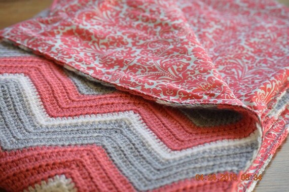 [Video Tutorial] Backing A Crochet Blanket Made Simple ...