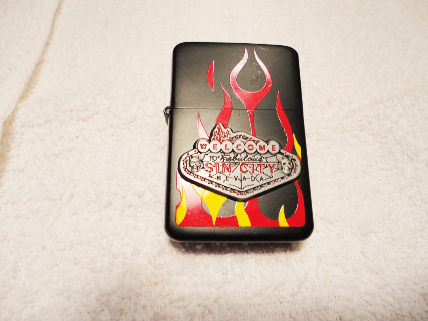 Star Novelty Cigarette Lighter