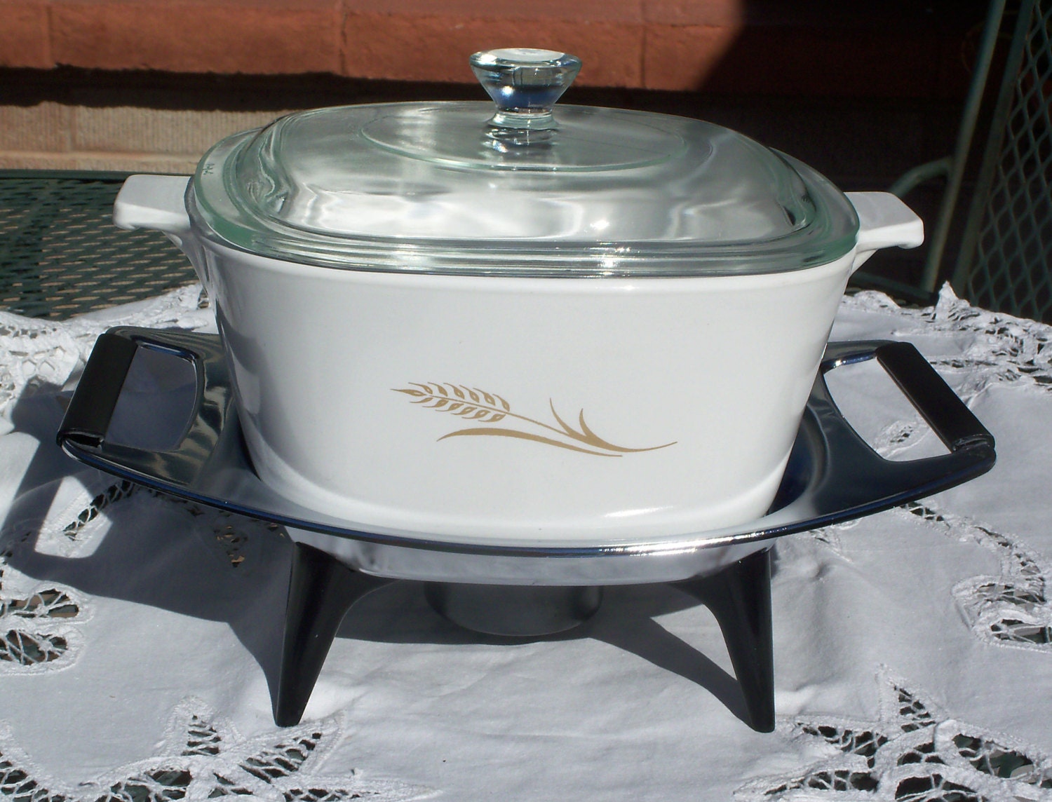 Corning Ware Rare Wheat Pattern Saucepan/Casserole with Lid