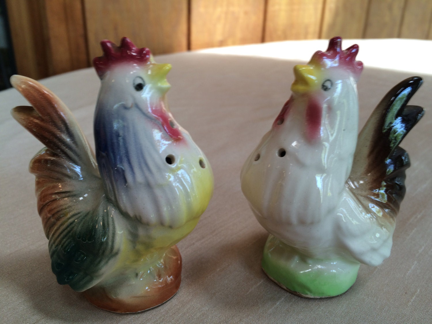 Vintage Set Rooster & Chicken Salt and Pepper Shakers B346 Haute Juice