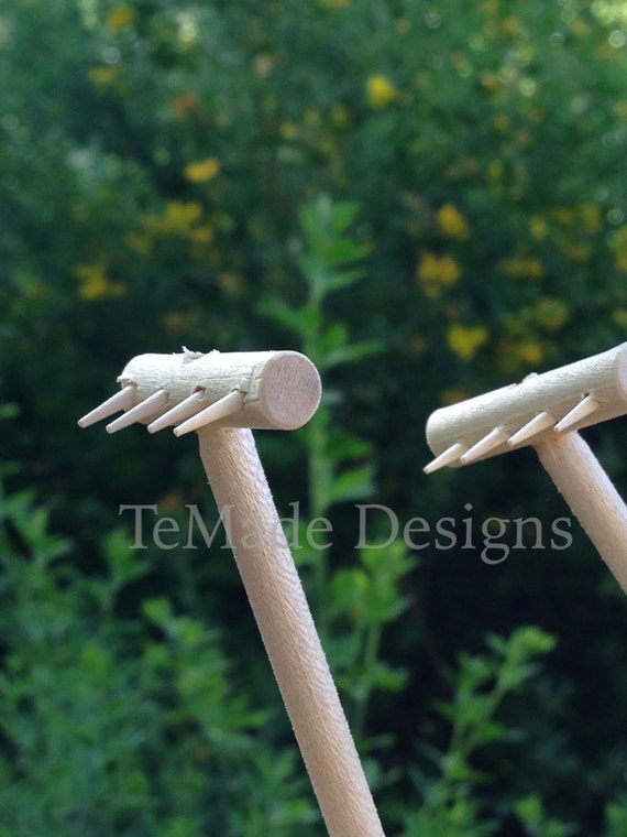 Handmade Mini Wooden Zen Garden Rake (3"x1") by TeMadeDesigns