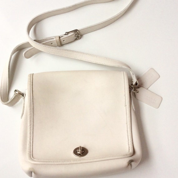 coach wallets white-nose