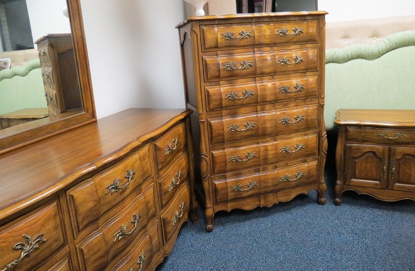 thomasville french provincial bedroom furniture