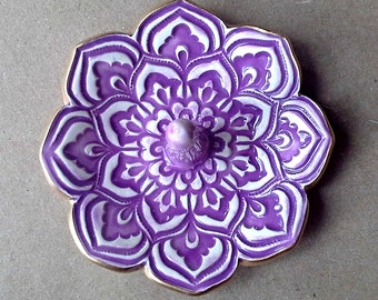 Purple Ceramic Lotus Ring Holder Bowl with Gold Edge