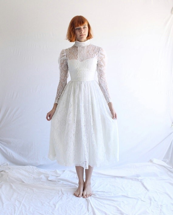 vintage 80s Jessica McClintock lace wedding dress