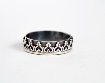 Princess crown ring - tiara ring - wedding ring - sterling silver crown ring - princess jewelry