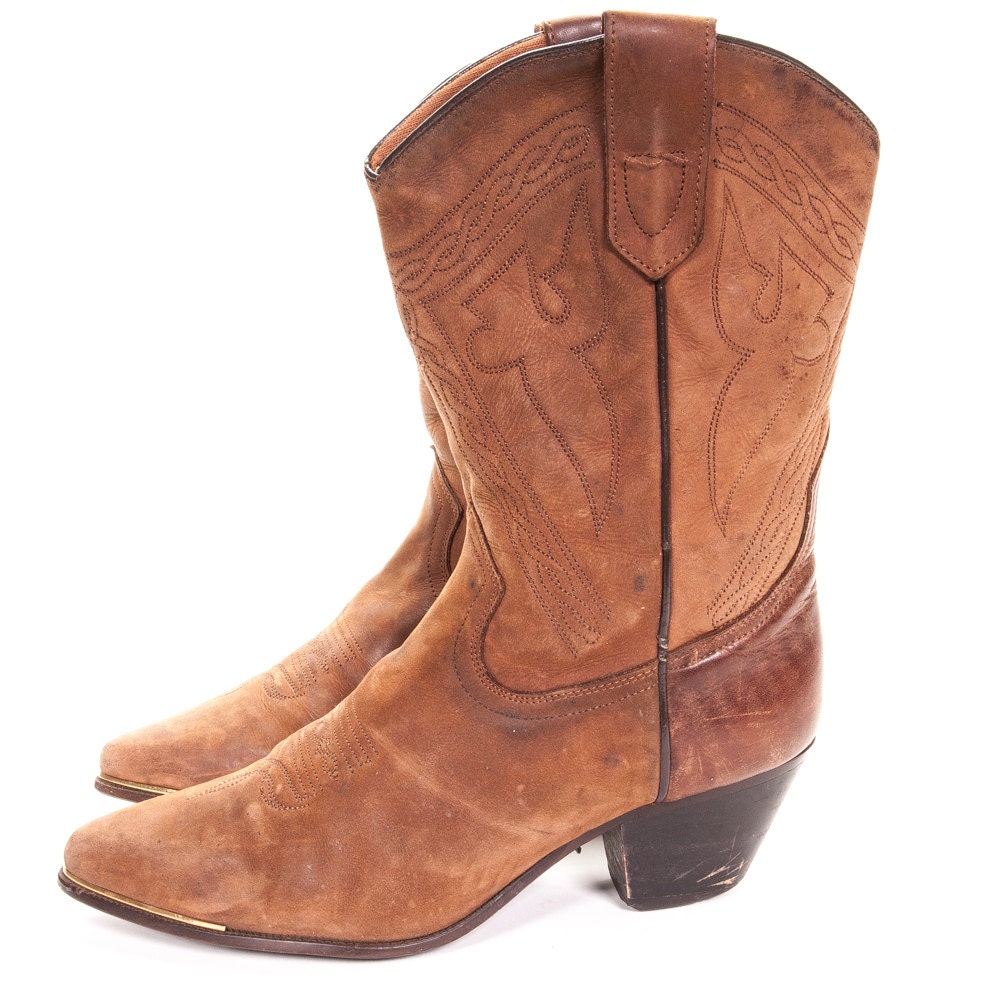 short cowboy boots with shorts