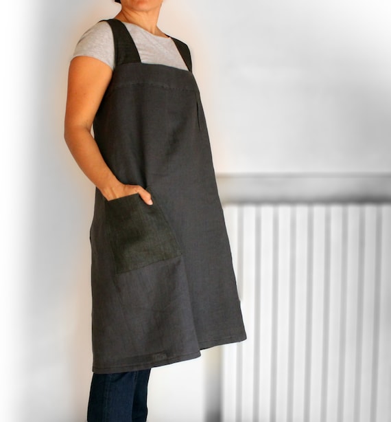 Crafter apron in linen work pinafore japanese style. by bymamma190