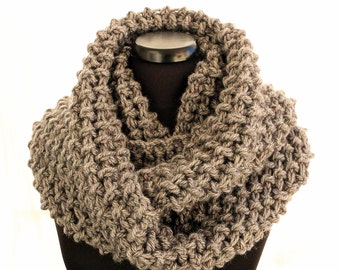 Crochet Scarf PATTERN, Circle Infinity Scarf, Chunky Scarf DIY, Easy Crochet Gift For Him, Instant Download PDF No.152 by Lyubava Crochet