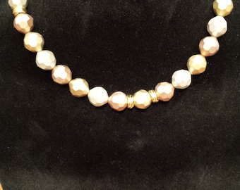 Vintage Costume Jewelry - Necklace