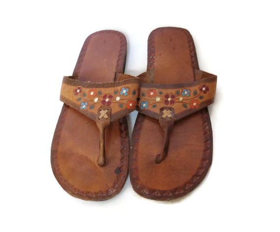 Mexican Leather Sandals  Floral Leather Flip Flops  70s Hippie ...