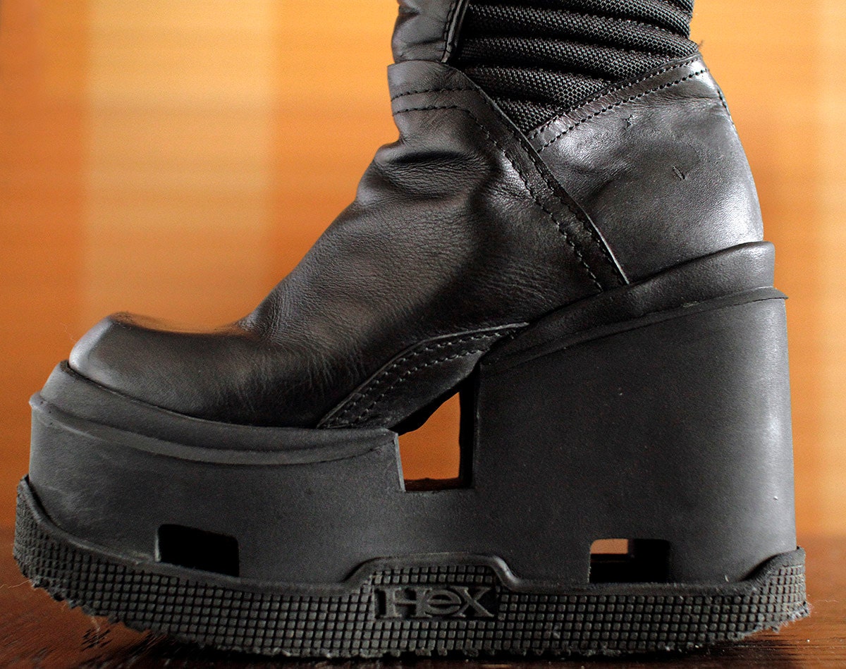 HEX club kid Rave Italy platform boots. Unique Haute Juice