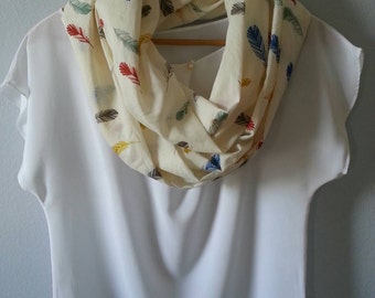 Infinity Scarf, Circle Scarf, Organic Cotton, Voile, spring and summer scarf, feathers on cream