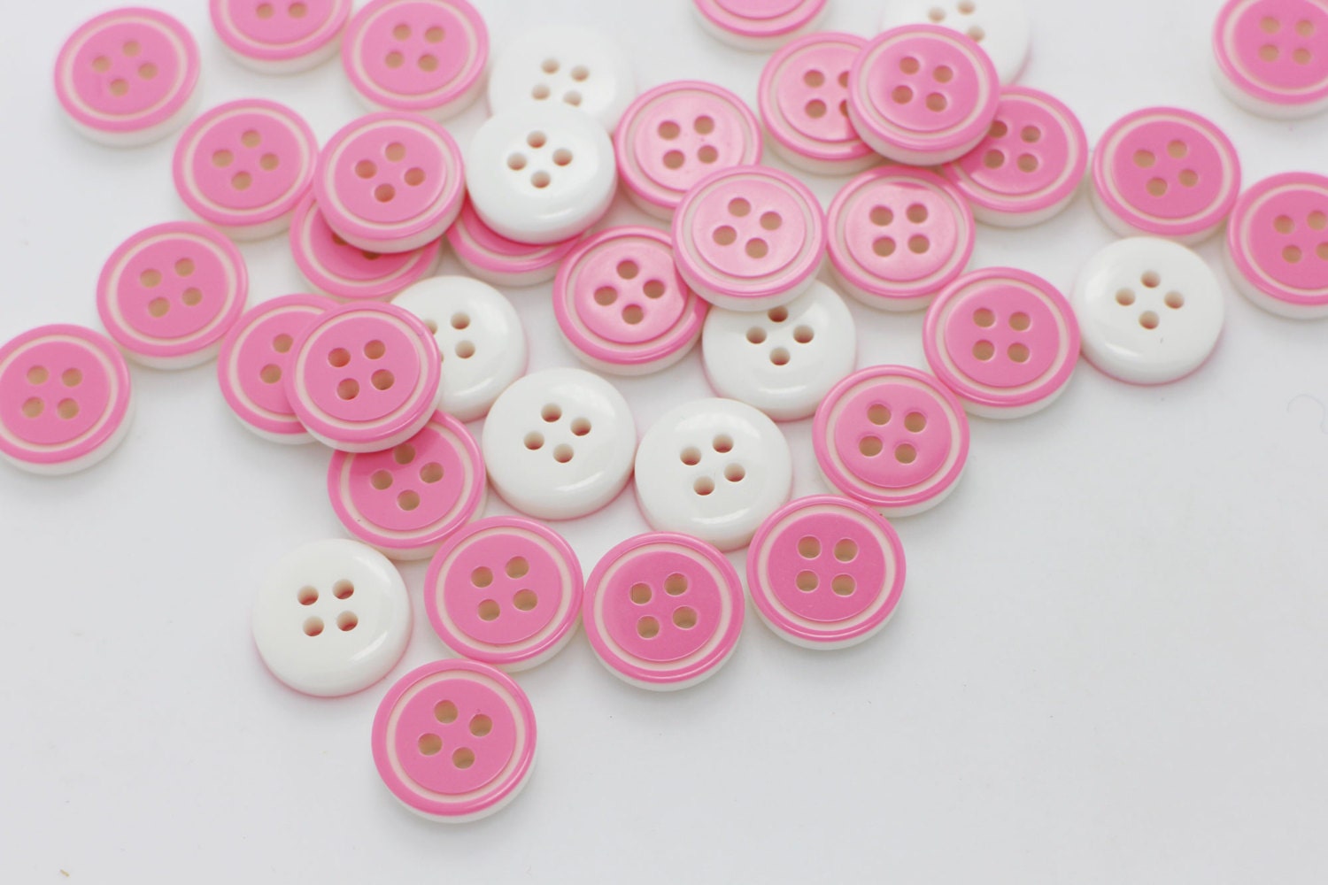 10 Pink Buttons Children Button Baby by boysenberryaccessory