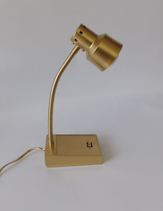 gold gooseneck light
