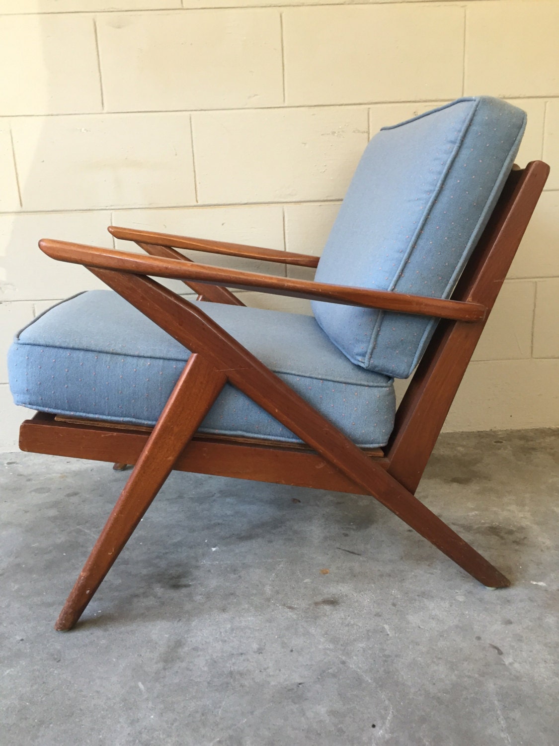 Selig inspired Mid century modern vintage Z chair
