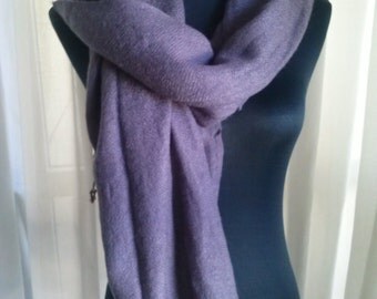 Phasmina ideal scarf. Perfect gift that is sure to be right. Phasmina, ideal scarf. Perfect gift with which we are sure to be right.