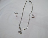 CRYSTAL NECKLACE with pendant and screw Earrings Vintage