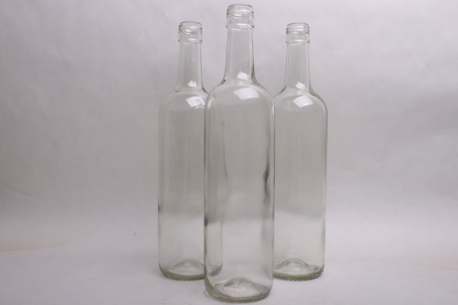 Clear Empty Wine Bottles for any Quantity