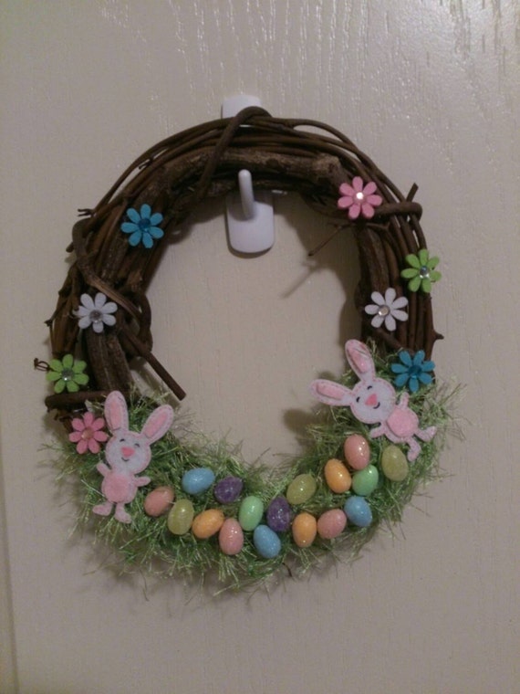 Items similar to Mini Grape Vine Easter Wreath on Etsy