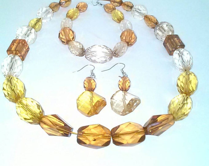 Brown Crystal Necklace,Multi Colored Beaded Necklace Set,Gold,Bronze, Ice,Crystal s,Statement Piece, Gift For Her, Beautiful Beaded Jewelry.