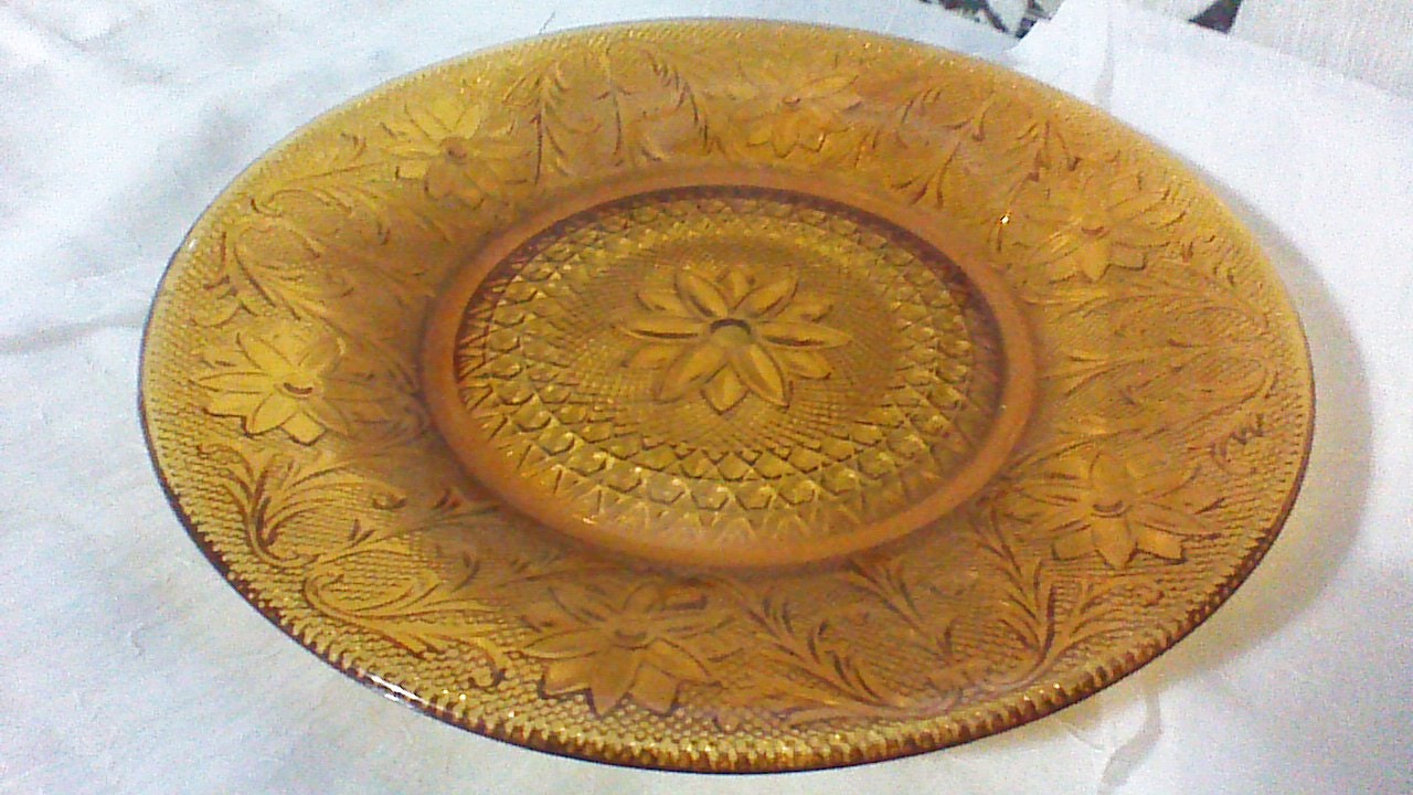 Amber Dining Dish / Vintage Amber Tiara Sandwich Pattern / Indiana