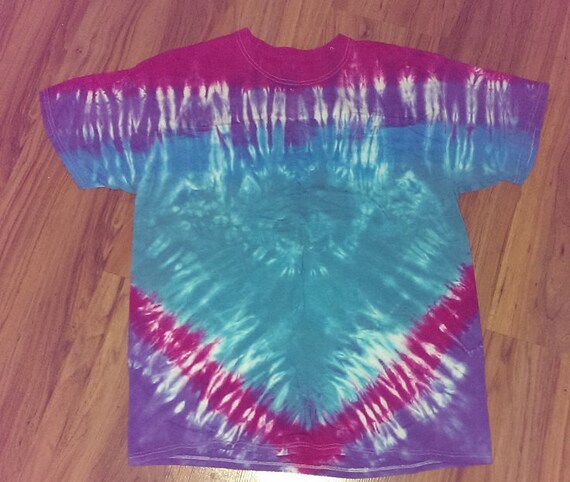 unique tie dye design