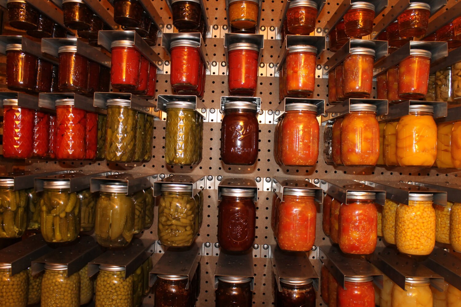 Mason Jar Storage Moms Mason Jar Rack regular mouth jars