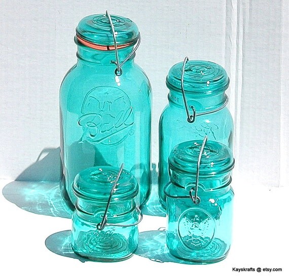 4 Green Vintage Ball Ideal Jars with Wire Closure Kitchen