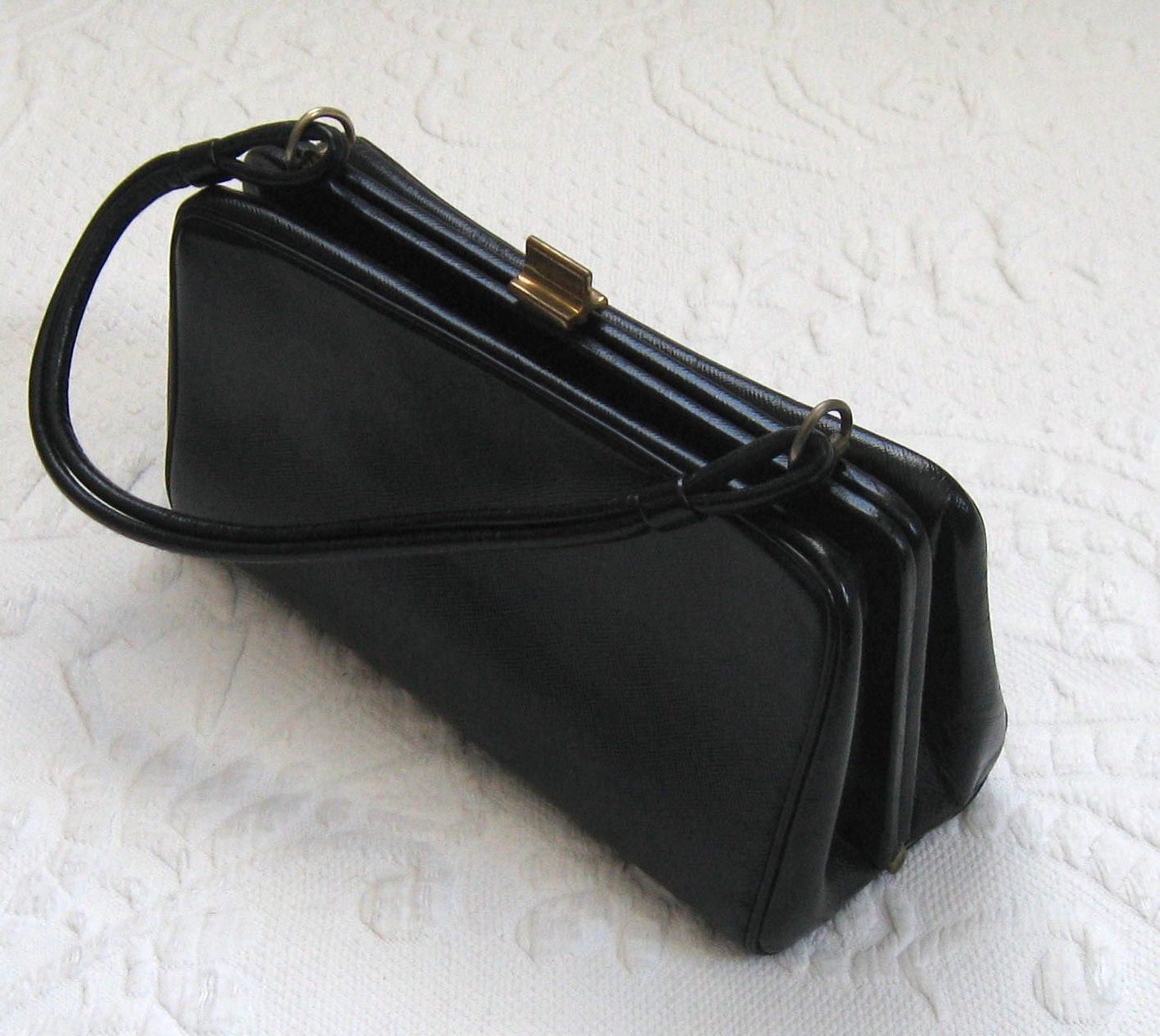 40s purse . bullet handbag . Black Bullet Purse . grandma
