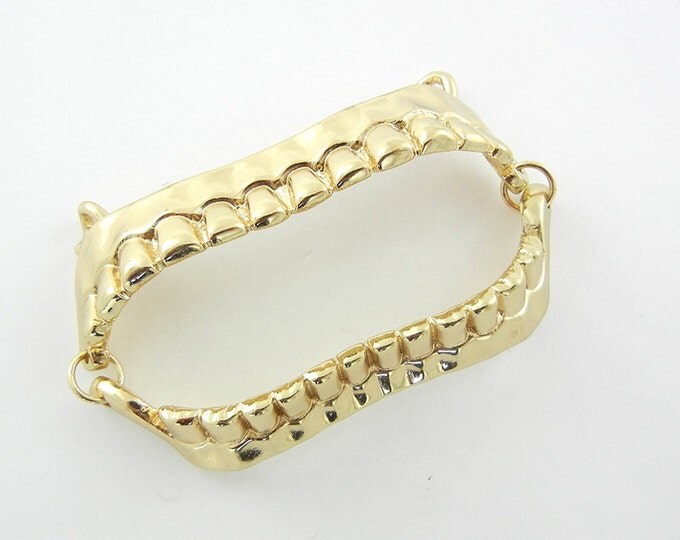 Large Gold-tone Teeth Double Link Pendant