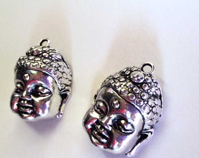 Pair of Buddha Head Charm Pendants Pewter Dimensional