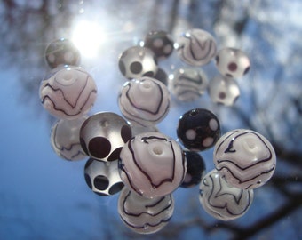 Black and White Swirls and Dots Glass Bead Set of 11